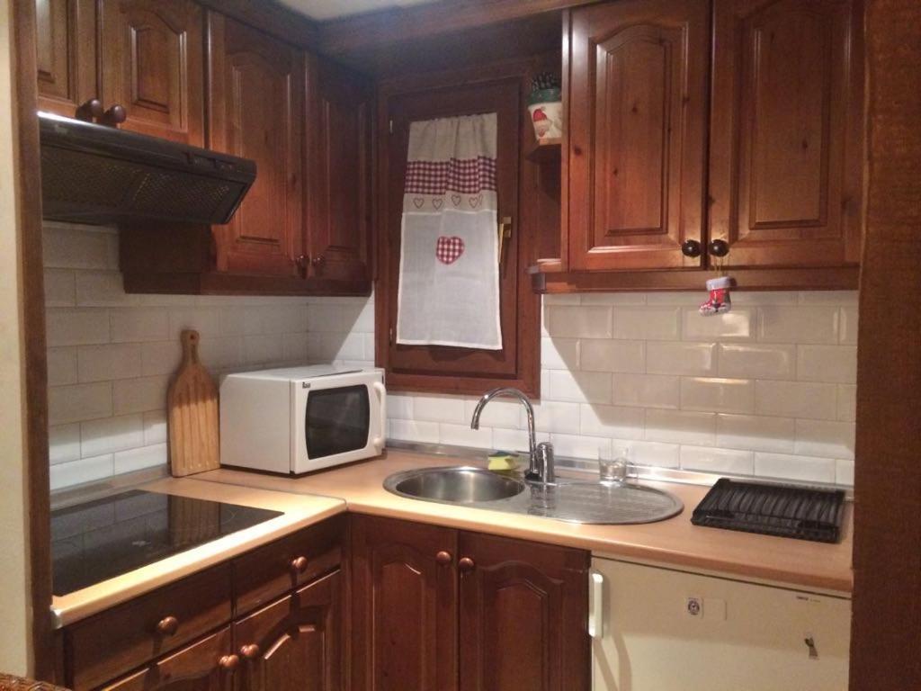 Apartamentos Tanau Baqueira Beret Kültér fotó